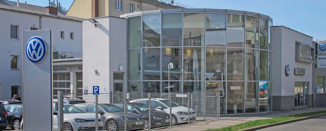 Autohaus Piltz, Inhaber John & Co. GmbH  Co KG
